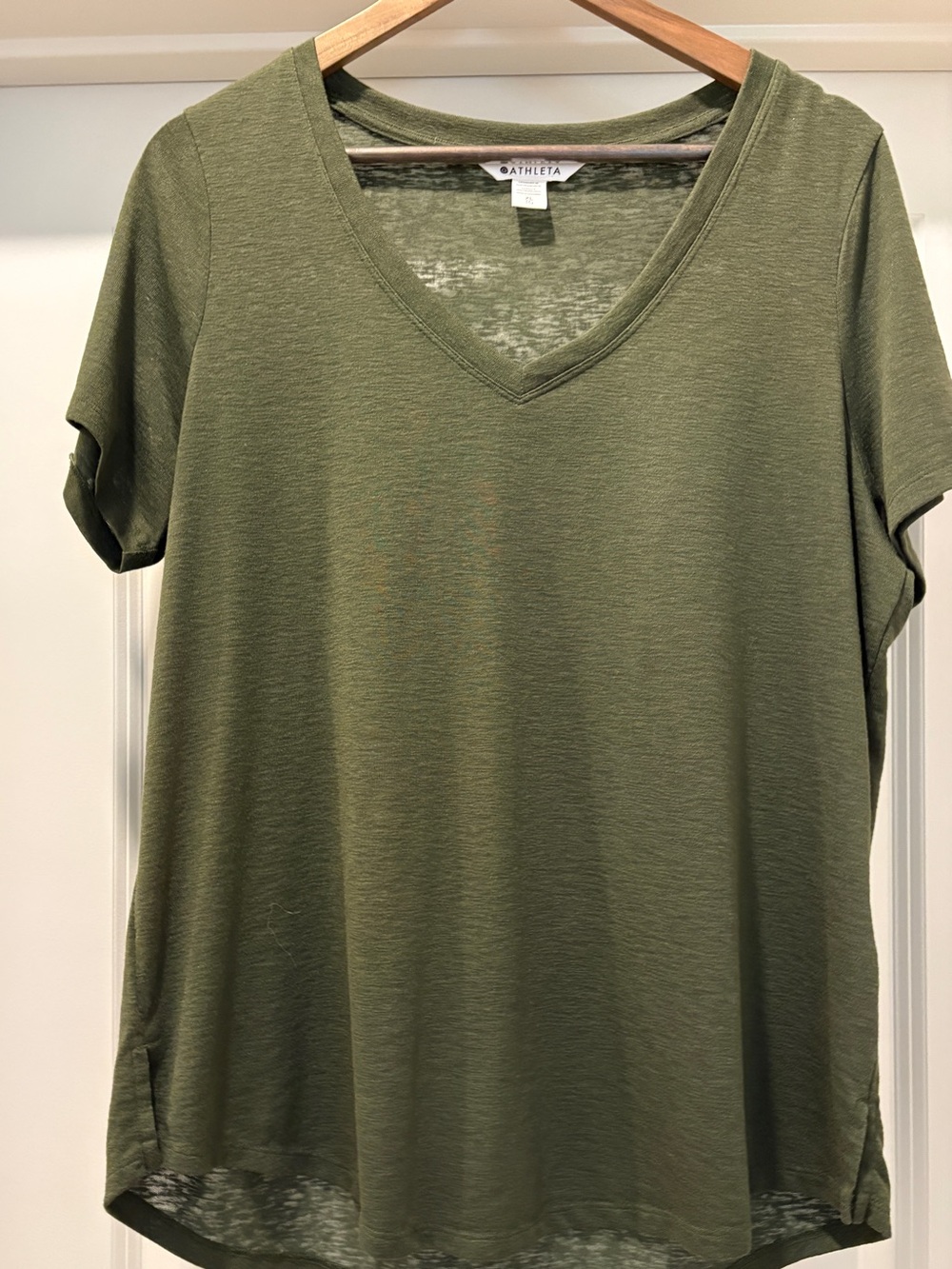 Athleta V Neck Tencel T Shirt XL